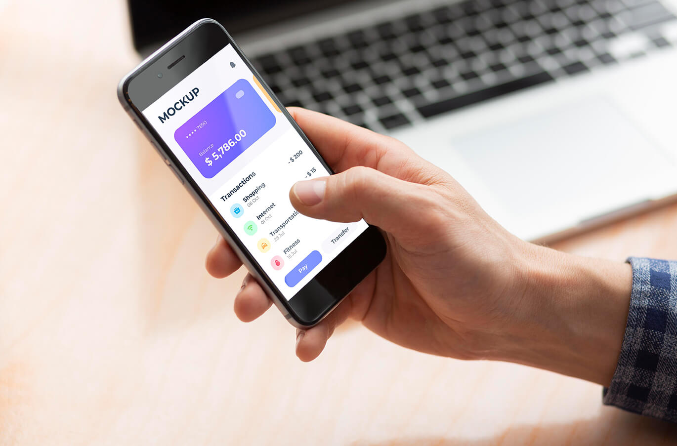 チャットボットとAIチャットボットの違いとは